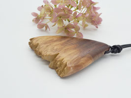 Holz-Anhänger aus Ahornmaser