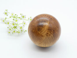 Holzkugel aus Eiche 68 mm
