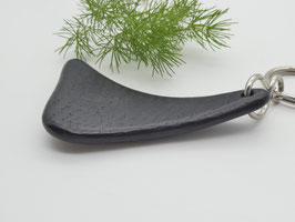 Schlüsselanhänger-Handschmeichler aus Mooreiche