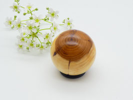 Holzkugel aus Eibe 42 mm