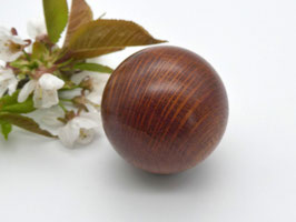 Holzkugel aus Sheoak 48 mm