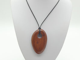 Holzschmuck-Anhänger aus Sheoak