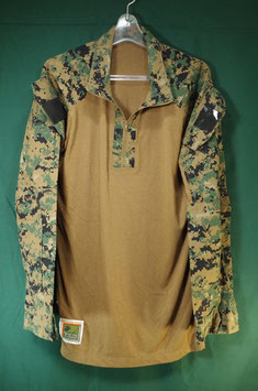 米軍放出品 ARMY ACU MASSIF コンバットシャツ XL 良 - 沖縄米軍放出品の専門店 | ディスカバリー58