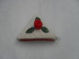 Pendentif  Part de gâteau