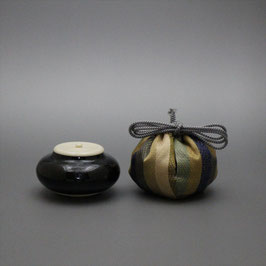 大海 茶入 金剛金襴