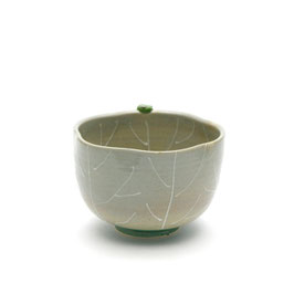 蓮葉にかえる 茶碗 深山