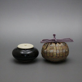 大海 茶入 菊苺 b