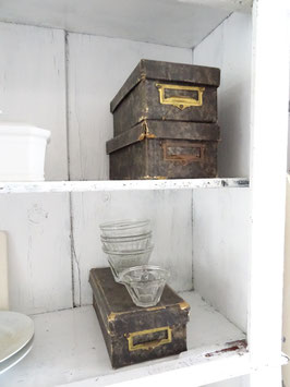 2xVERKAUFT Kuc 15.01. uralte Archivbox aus Holland