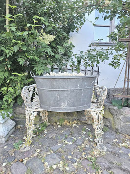 69cm uralte Badewanne dicht Pflanzwanne Kräuterwanne Kinderbadewanne Zinkwanne