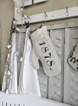 VERKAUFT Lad 28.11. XXL WinterHandschuh Fäustling Santa Glove Schrift VI