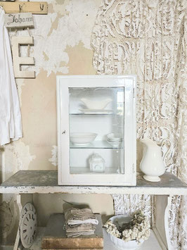 70cm alte Vitrine - alter weißer Lack
