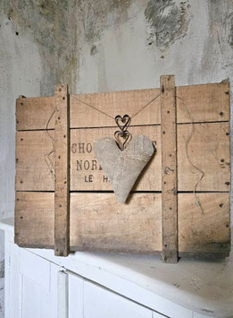 VERKAUFT Woj 02.01. PRIMITIVE HEART Herz Leinenherz II