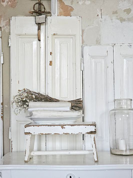 Storno Zaw 01.11. uralter schlichter Hocker - geniale Patina - Shabbychic