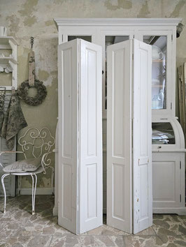 re VERKAUFT Woj 11.12. 173cm uralter Fensterladen - altweiß - schöne Patina