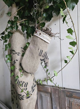 VERKAUFT Nic 20.11. XXL WinterHandschuh Fäustling Santa Glove mit Schrift