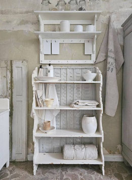antikes StandRegal - cremeweiß mit Patina - shabbychic