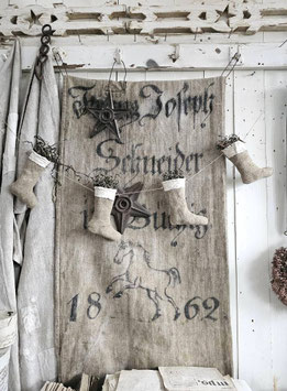 VERKAUFT Nic 29.11. 4erWeihnachtsstiefel-GIRLANDE SCHLAMM aus antikem Leinen