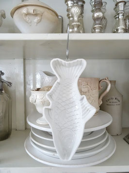 FISCH V&B antike Form weiße Keramik
