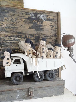 D VERKAUFT Loe 11.11.  PRIMITIVE-ART SNOWMAN / Schneemann