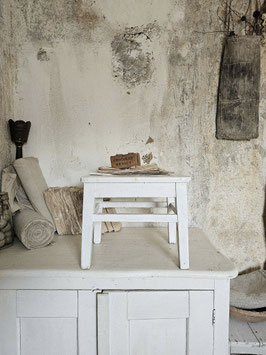 sehr alter Hocker Schemel - alter Lack - shabbychic