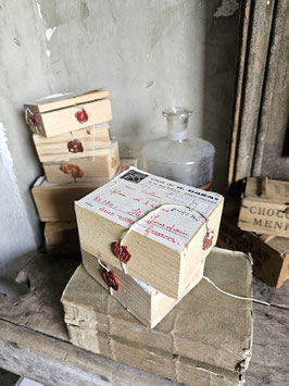 alte Transportbox MAISON COLLIN - 1976