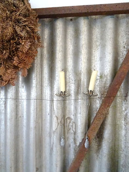 1xVERKAUFT Ihl uralter Kerzenhalter / Pendelhalter ZAPFEN