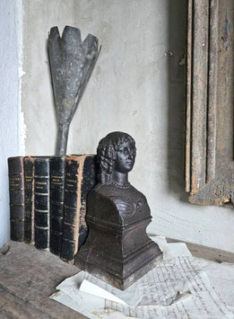 VERKAUFT Got 10.01. antike franz Büste Gußeisen SCHÖNE FRAU Buchstütze Gartenelement I