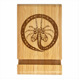 Facehugger Inspired Phone Stand