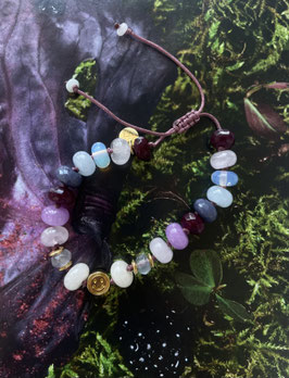 'NOBLE SMILE' Knot Collection