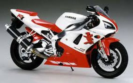 YAMAHA YZF-R1