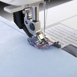 Transparante 1/4“ quiltvoet met geleider rechts voor IDT™ systeem
