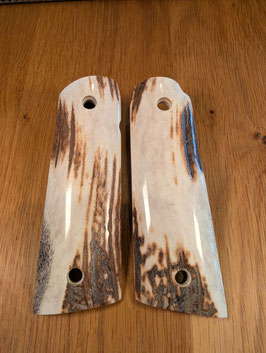 Hirschhorn / Stag Grips