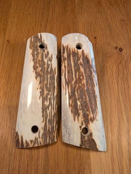 Hirschhorn / Stag Grips