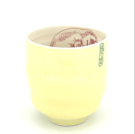 Keep it Here - Seekuh im Gras / gelber Becher