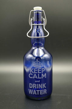 0,75L blaue Glasflasche - keep calm