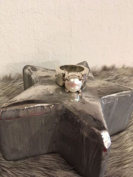 Silberringe mit Süsswasser Perle - Neu