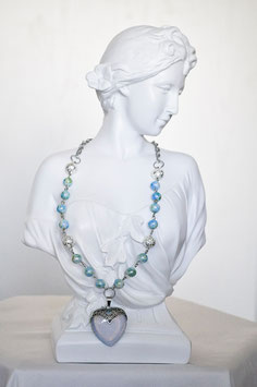 Kette mit Herzanhänger „Waldfeenherz“  in opal
