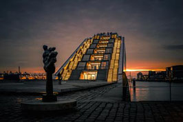 Dockland   /  2380