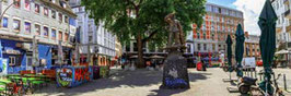 Hans Albers Platz  / 2325  /  3 : 1