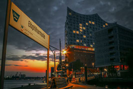 Elbphilharmonie  /  1706