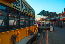 Landungsbrücken  /  2608