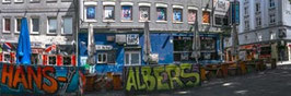 Graffiti   / 2762  /  3:1