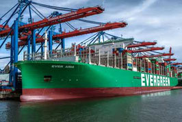 Containerschiff  /  2252