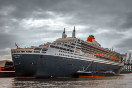 Queen Mary 2  / 1084
