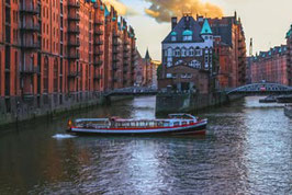 Wasserschloss   /  2340