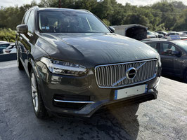 XC 90 T8 Twin Engine 303+87Cv  Inscription