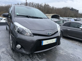 Yaris HSD 100H STYLE 5P