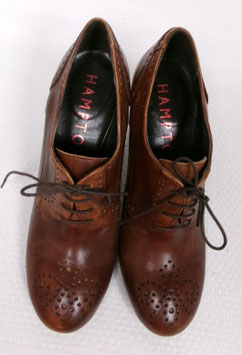 Vintage pumps Hampton Bays