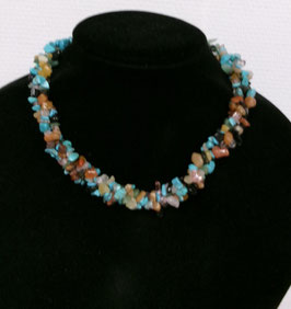 Kralenketting (turquoise/beige/zwart)