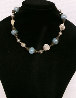 Krallenketting (blauw/ecru/zilver)